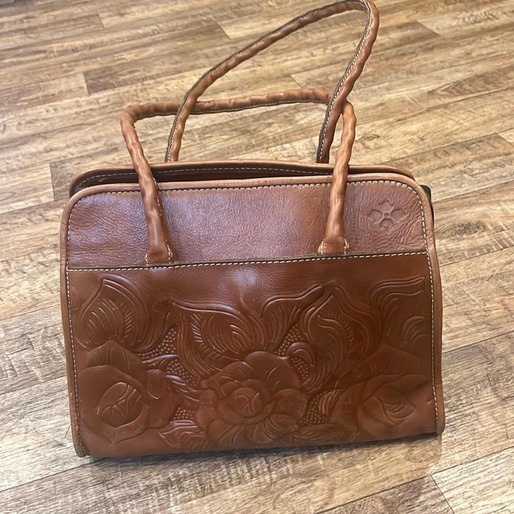 Patricia Nash Paris Satchel. Large